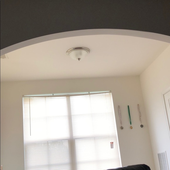 Meet your Posher, Richmond - Picture 1 of 1